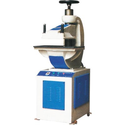 Makîneya birrîna Arm Rocker Hydraulic